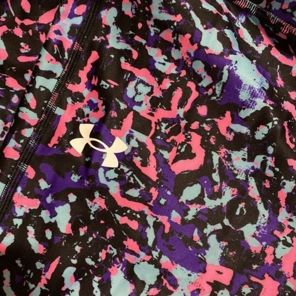 NWT Girl’s Heatgear Under Armour Printed Ankle Crop Leggings YXL - Picture 6 of 6